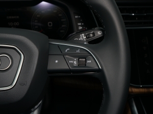 202255 TFSI quattro S lineF п؅^