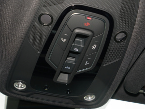 202255 TFSI quattro S lineѩ\Ӱ п؅^