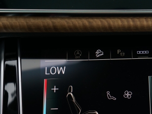 202255 TFSI quattro S lineѩ\Ӱ п؅^