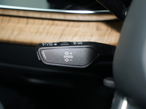 202255 TFSI quattro S lineѩ\Ӱ п؅^