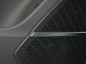 202255 TFSI quattro S lineѩ\Ӱ п؅^