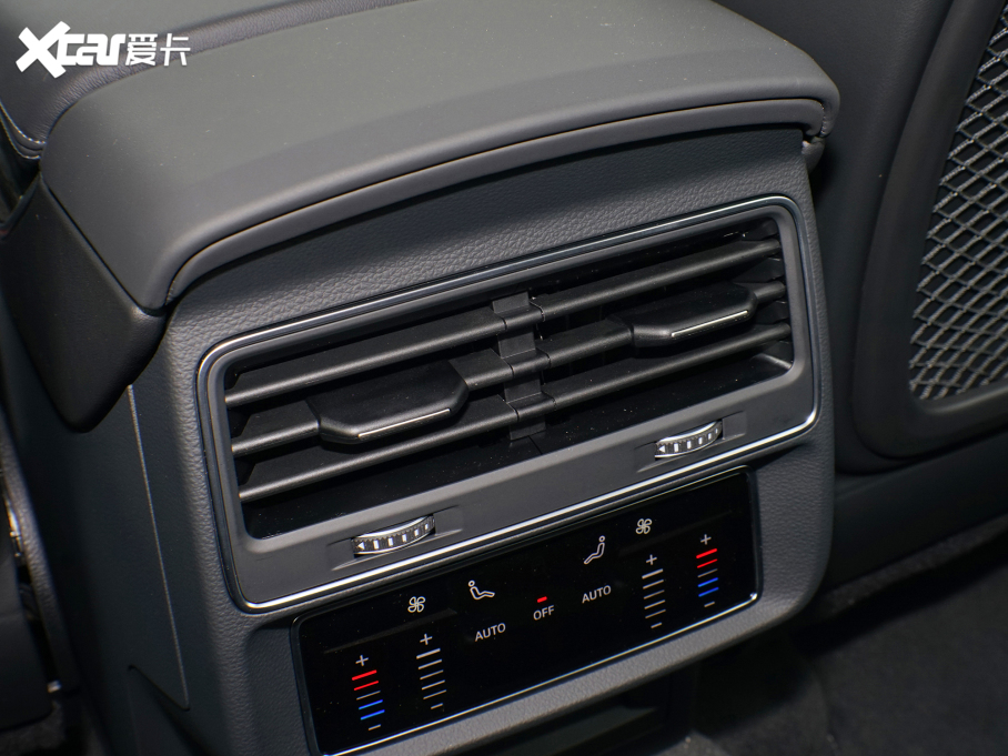 2022��?yu��n)W��Q8 55 TFSI ���x��(d��ng)����