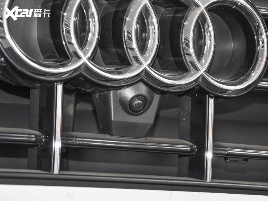 2022��W��Q8 45 TFSI ���A�Ӹ���