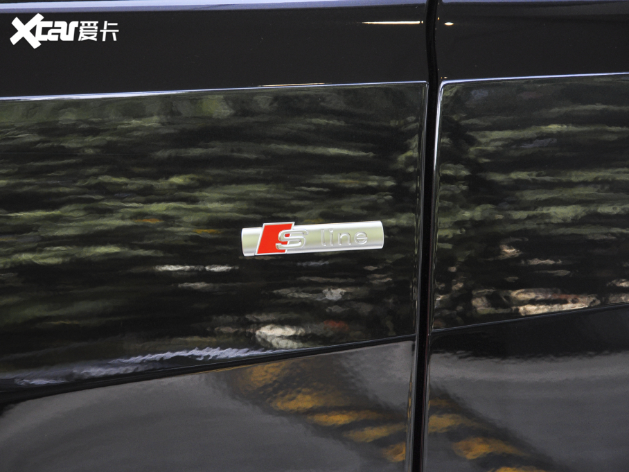 2022��W��Q8 45 TFSI ���A�Ӹ���