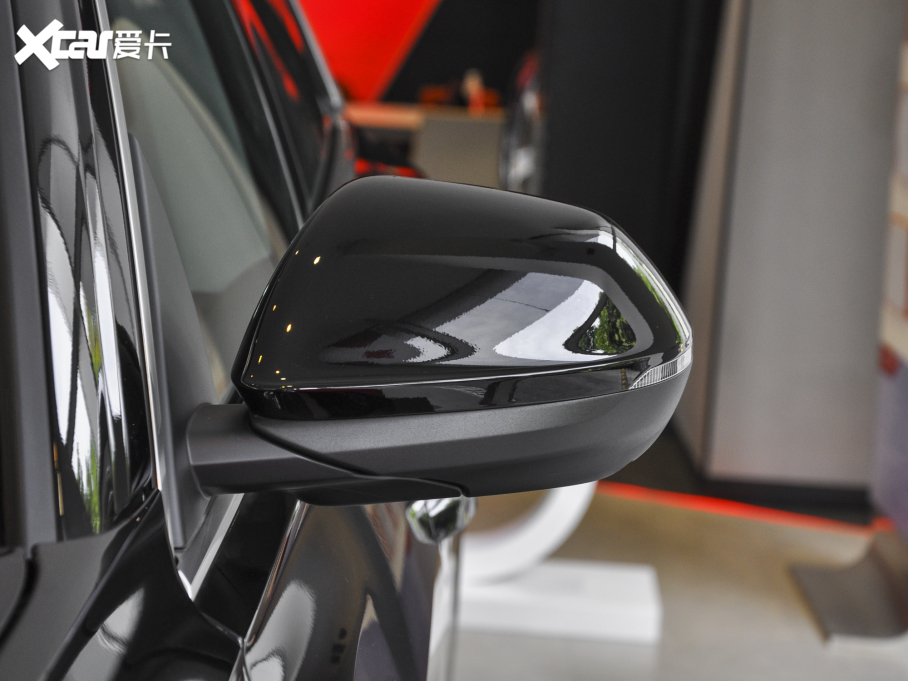 2022��W��Q8 45 TFSI ���A�Ӹ���