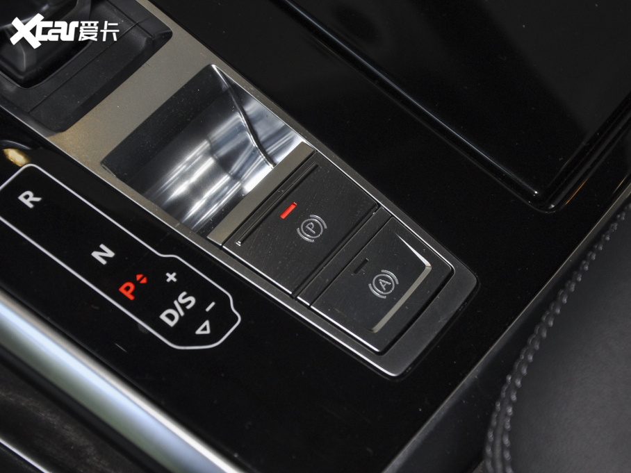 2022��?yu��n)W��Q8 45 TFSI ���A��(d��ng)����