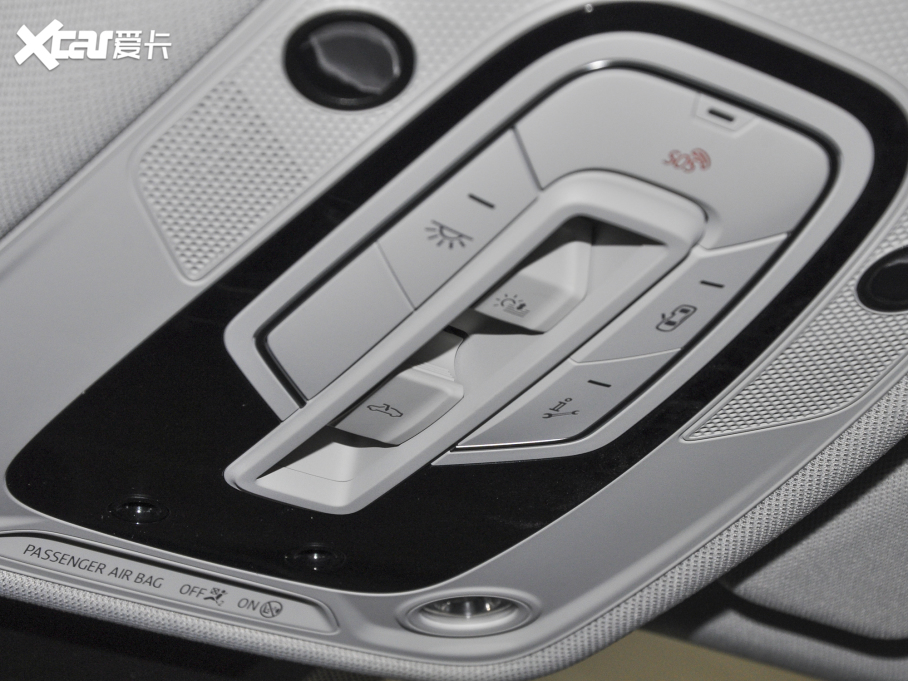 2022��W��Q8 45 TFSI ���A�Ӹ���