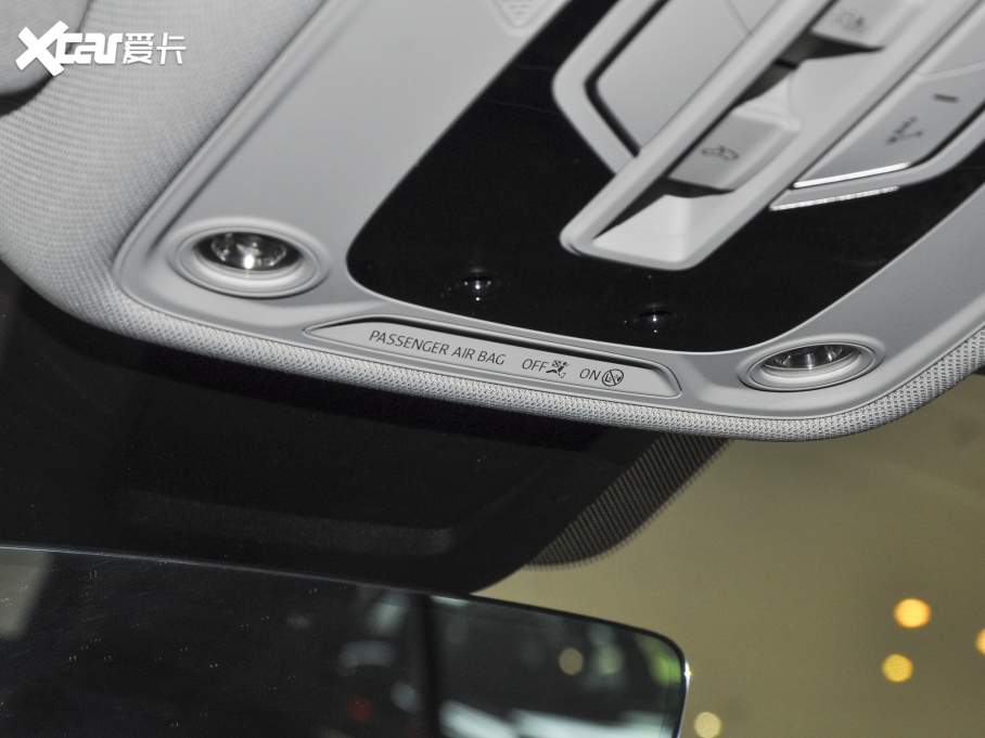 2022��W��Q8 45 TFSI ���A�Ӹ���