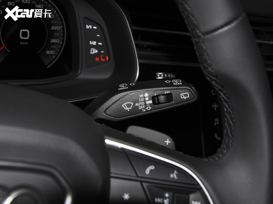 2022��W��Q8 45 TFSI ���A�Ӹ���