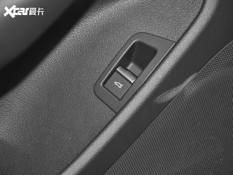 2022��W��Q8 45 TFSI ���A�Ӹ���