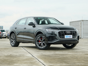 2022��55 TFSI ���x�Ӹ��� ��ǰ45��