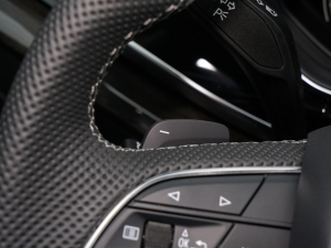 2022��55 TFSI ����Ӹ��� �п؅^