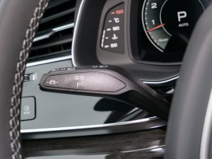 2022��55 TFSI ����Ӹ��� �п؅^