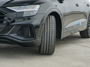 2022��55 TFSI ��ѩ�\�Ӱ� �������^