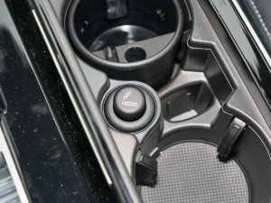 2022��55 TFSI ��ѩ�\�Ӱ� �п؅^