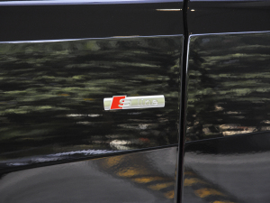 2022��45 TFSI ���A�Ӹ��� �������^