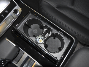 2022��45 TFSI ���A��(d��ng)���� ǰ�ű���