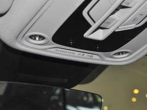 2022��45 TFSI ���A�Ӹ��� �п؅^(q��)