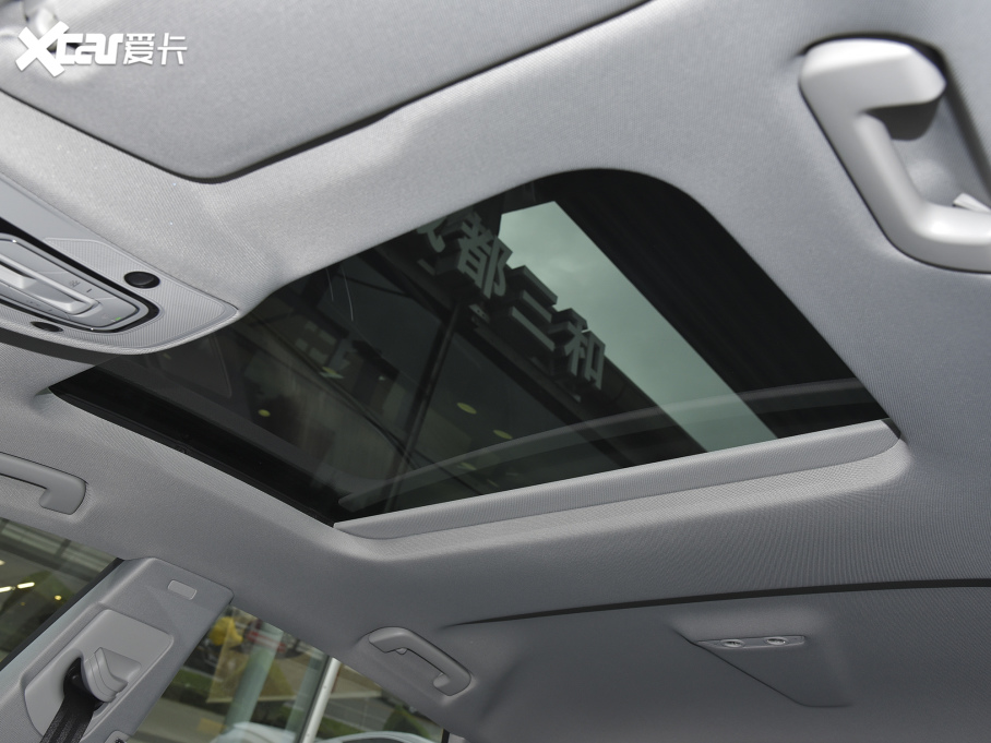 2022��W��A7 45 TFSI ���x��