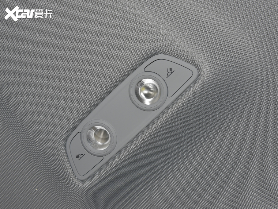 2022��W��A7 45 TFSI ���x��