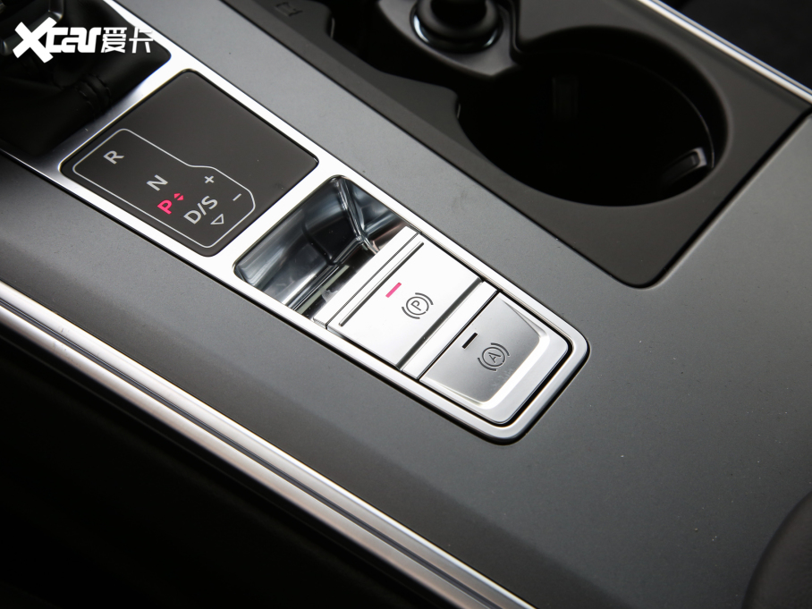 2022��W��A7 40 TFSI ���A��