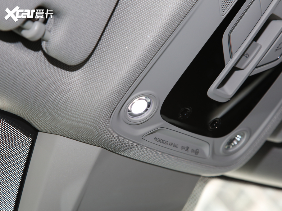 2022��W��A7 40 TFSI ���A��