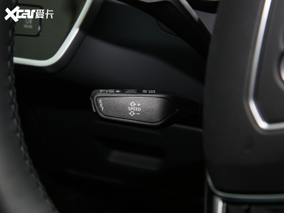 2022��W��A7 40 TFSI ���A��