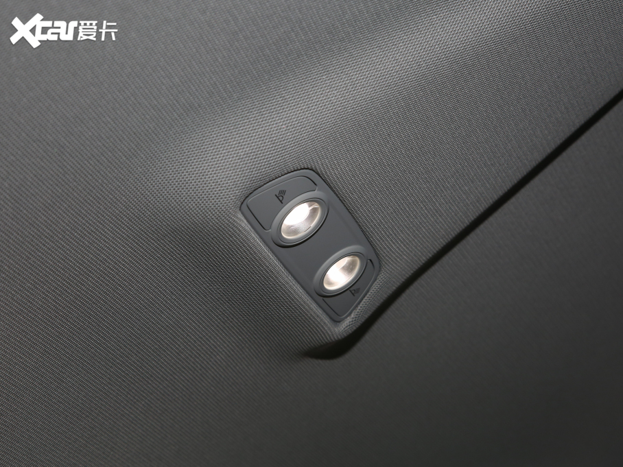 2022��?yu��n)W��A7 40 TFSI ���A��