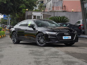 2022款45 TFSI 臻选型 右前45度