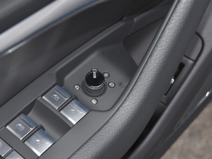 202245 TFSI x п؅^(q)