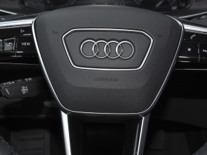 202245 TFSI x п؅^(q)