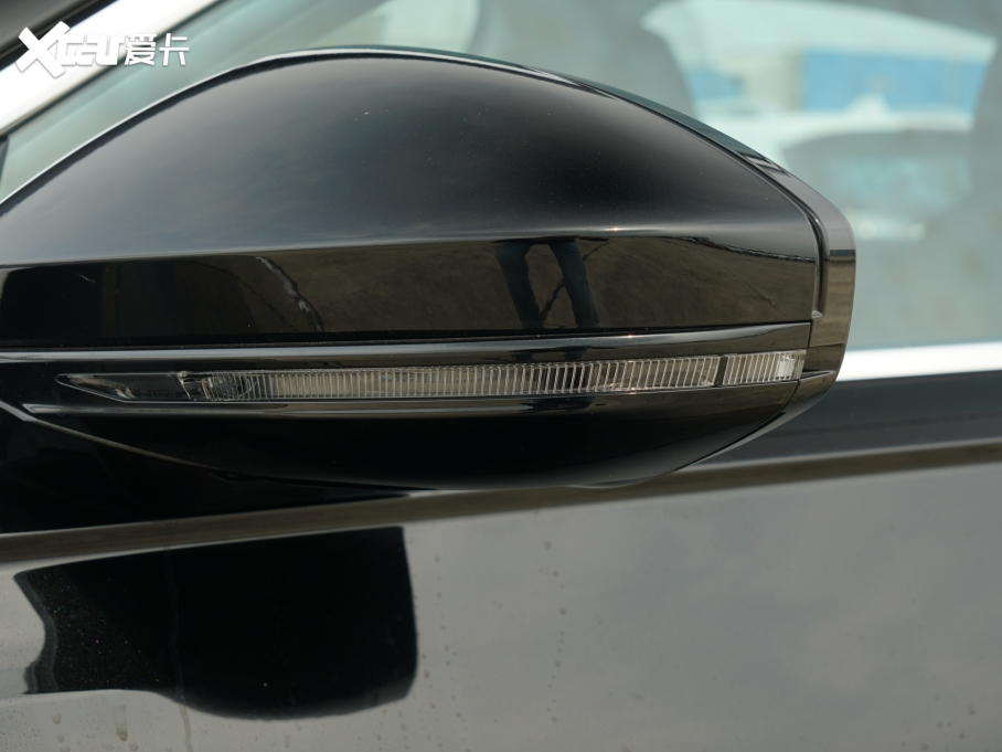 2022WA8 A8L 50 TFSI quattro m͵ذ