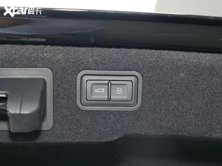 2022WA8 A8L 50 TFSI quattro m͵ذ