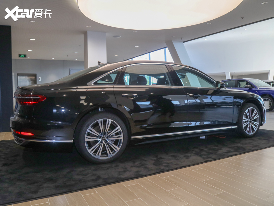 2022��W��A8 A8L 55 TFSI quattro ���F�͵�ذ�