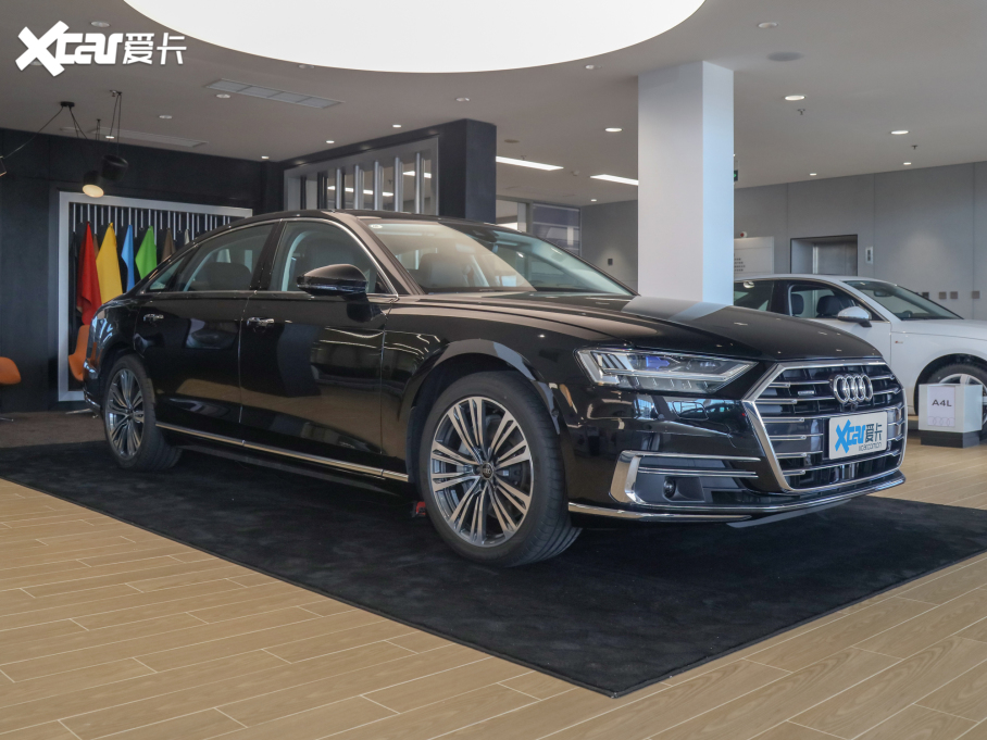 2022WA8 A8L 55 TFSI quattro F͵ذ