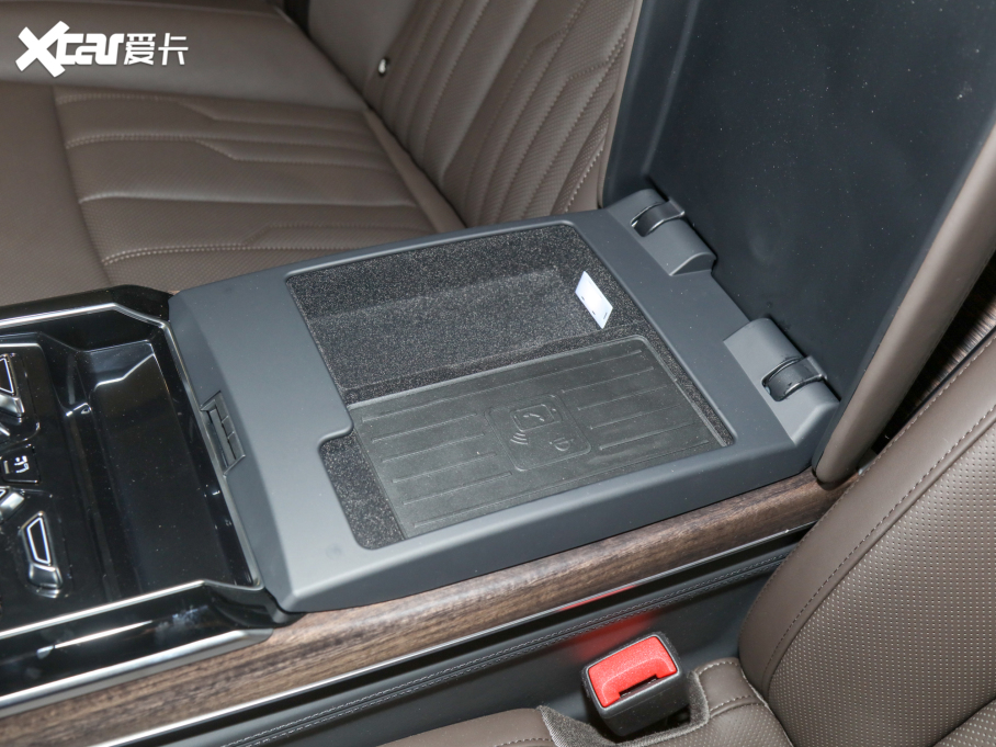 2022WA8 A8L 55 TFSI quattro F͵ذ