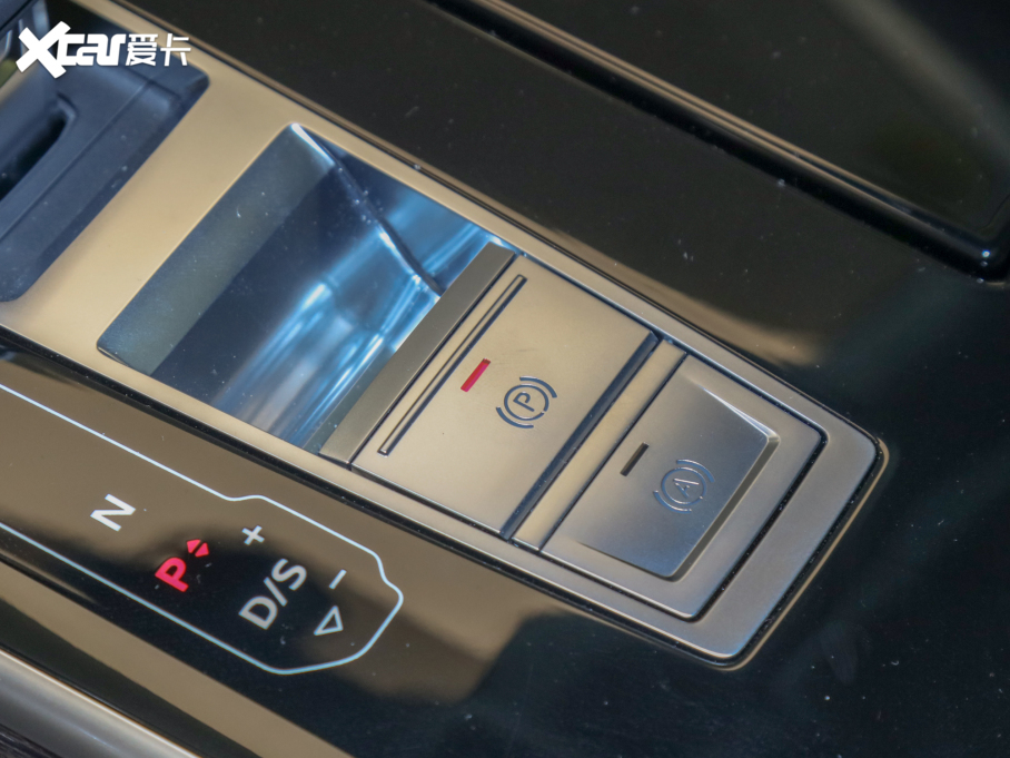 2022WA8 A8L 55 TFSI quattro F͵ذ