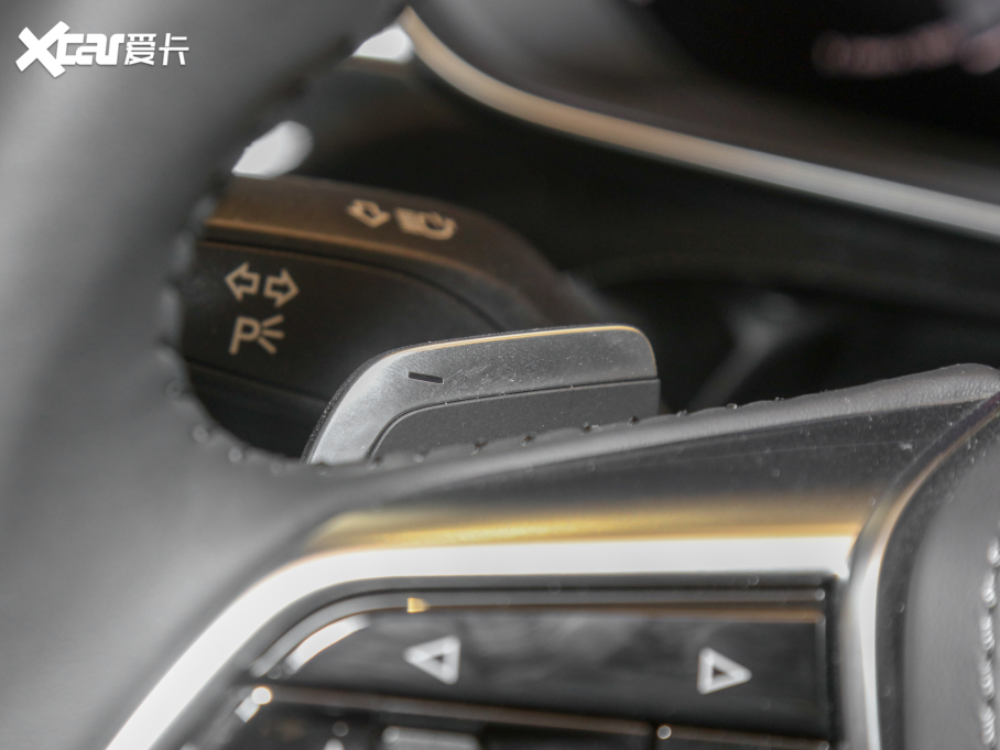 2022WA8 A8L 55 TFSI quattro F͵ذ