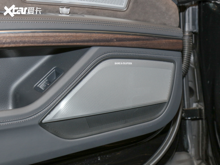 2022��W��A8 A8L 55 TFSI quattro ���F�͵�ذ�