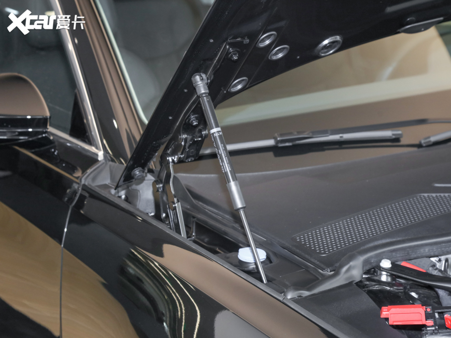 2022��W��A8 A8L 55 TFSI quattro ���F�͵�ذ�