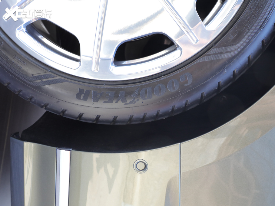 2022WA8 A8L Horch(chung)ʼ˰ 