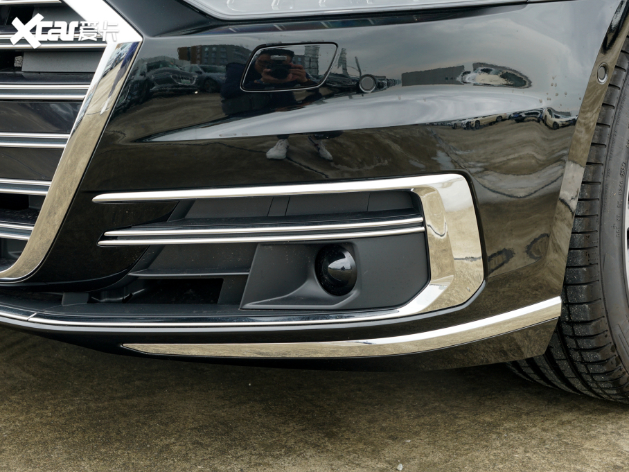 2022WA8 A8L 55 TFSI quattro A͵ذ