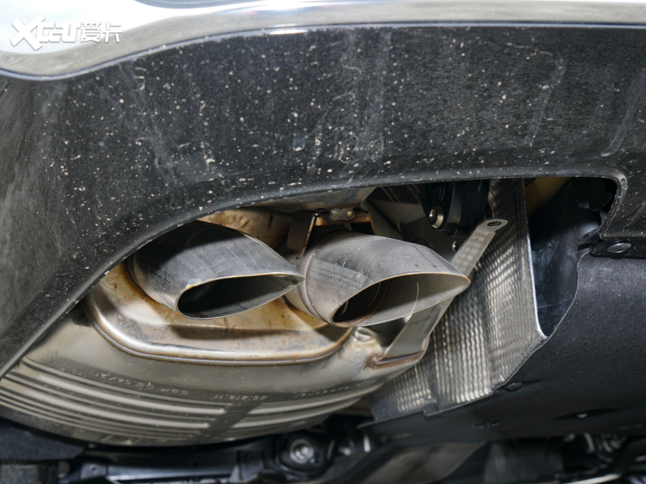 2022WA8 A8L 55 TFSI quattro A͵ذ