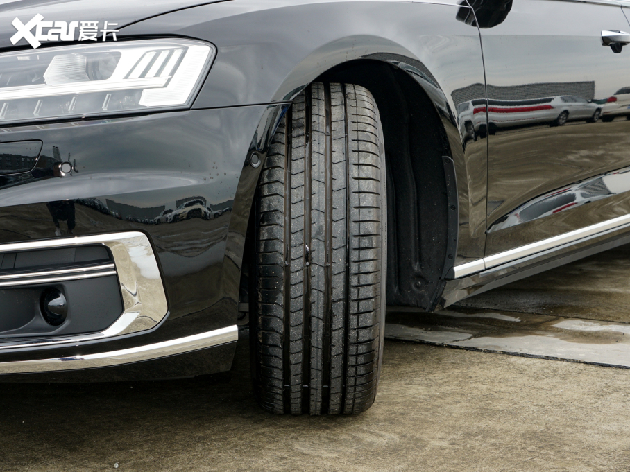 2022WA8 A8L 55 TFSI quattro A͵ذ