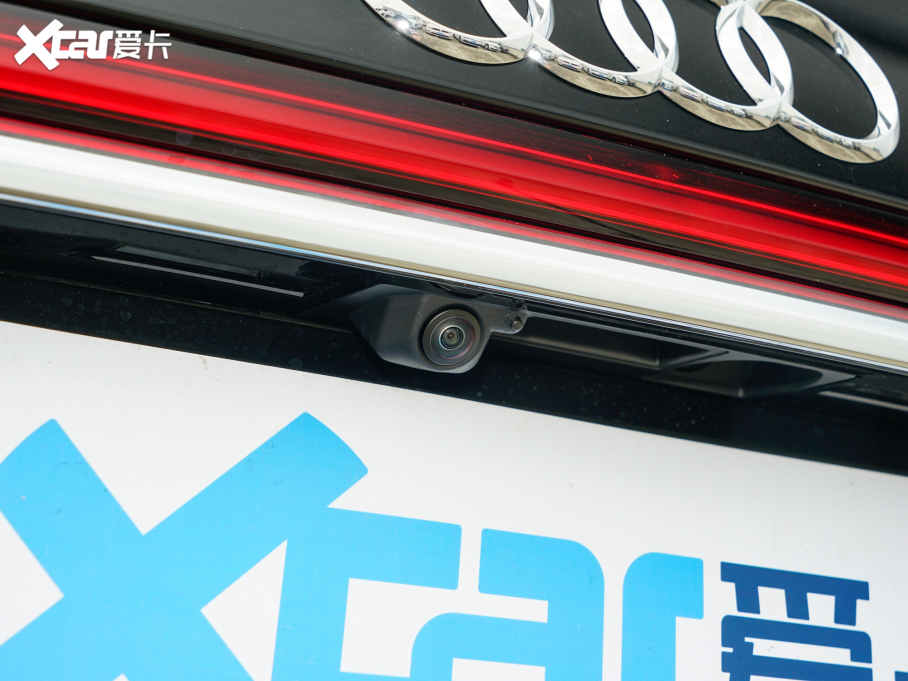 2022WA8 A8L 55 TFSI quattro A͵ذ