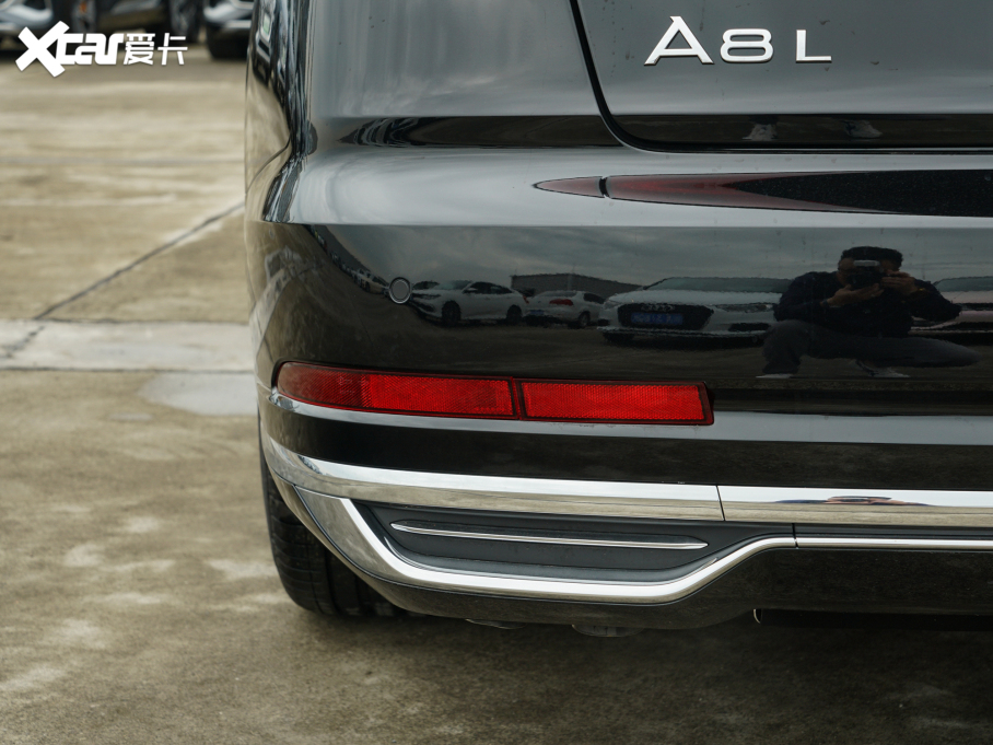 2022WA8 A8L 55 TFSI quattro A͵ذ