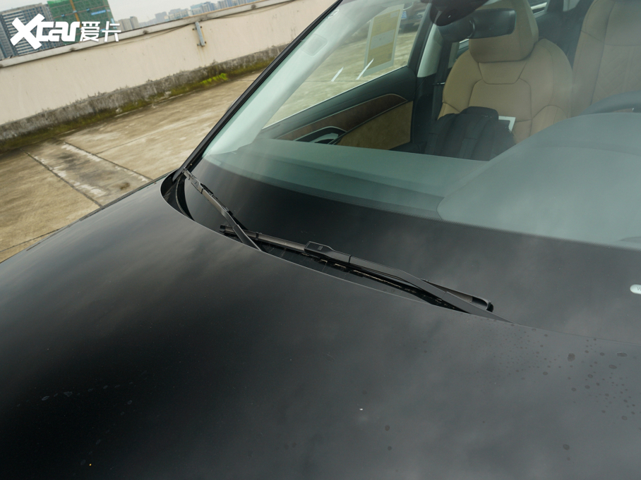 2022WA8 A8L 55 TFSI quattro A͵ذ