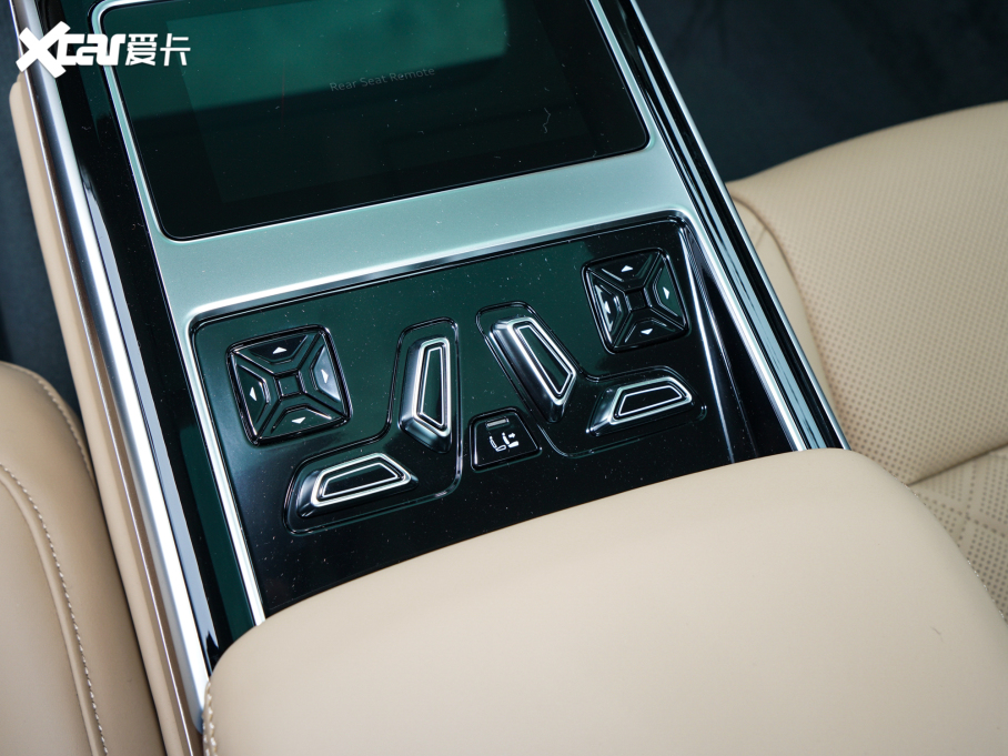 2022WA8 A8L 55 TFSI quattro A͵ذ