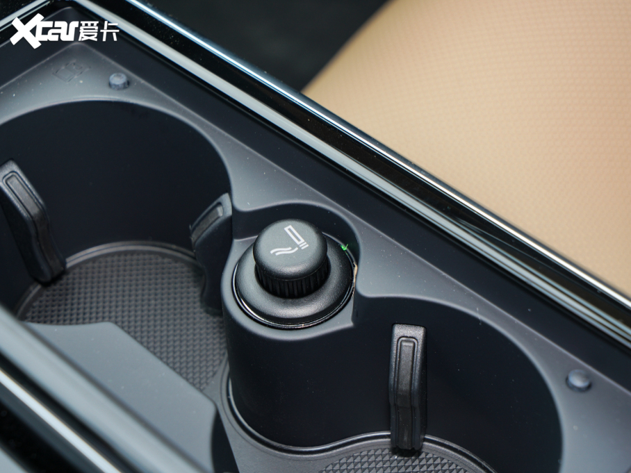 2022WA8 A8L 55 TFSI quattro A͵ذ