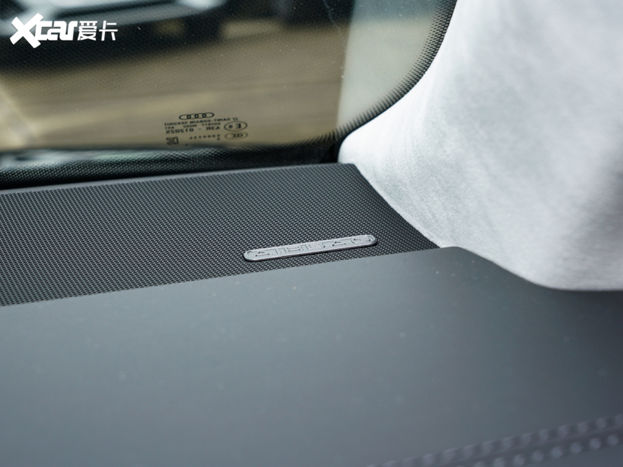 2022��?yu��n)W��A8 A8L 55 TFSI quattro ���A�͵�ذ�